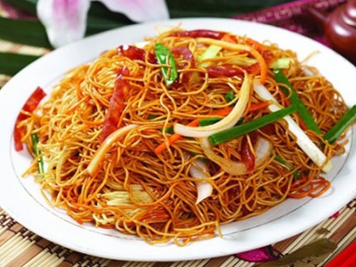 ��ɫ����