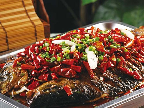 ��ɫ����